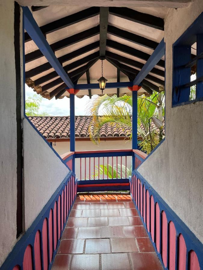 El Percal Hacienda Hotel Montenegro Exterior photo